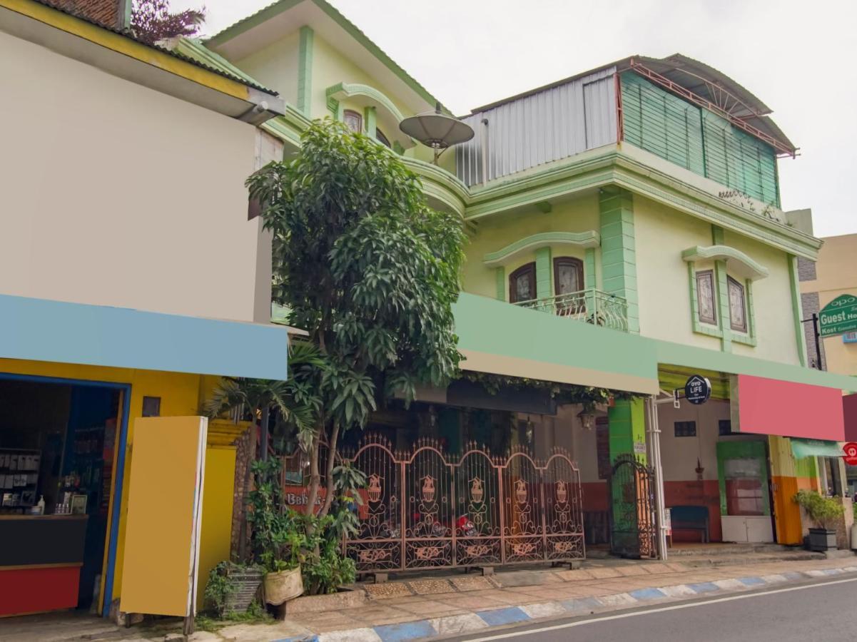 מאלאנג Oyo Life 3103 Opo Homestay & Kost מראה חיצוני תמונה