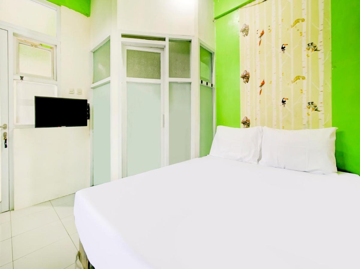מאלאנג Oyo Life 3103 Opo Homestay & Kost מראה חיצוני תמונה
