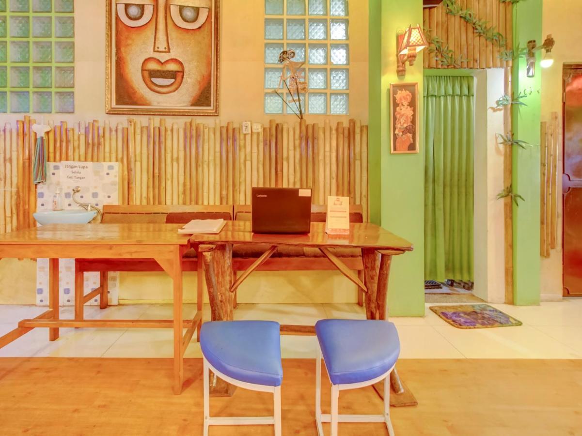 מאלאנג Oyo Life 3103 Opo Homestay & Kost מראה חיצוני תמונה