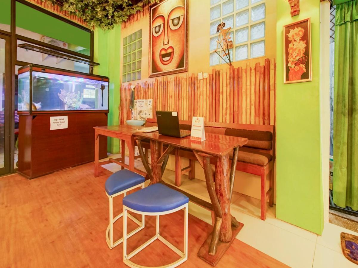 מאלאנג Oyo Life 3103 Opo Homestay & Kost מראה חיצוני תמונה
